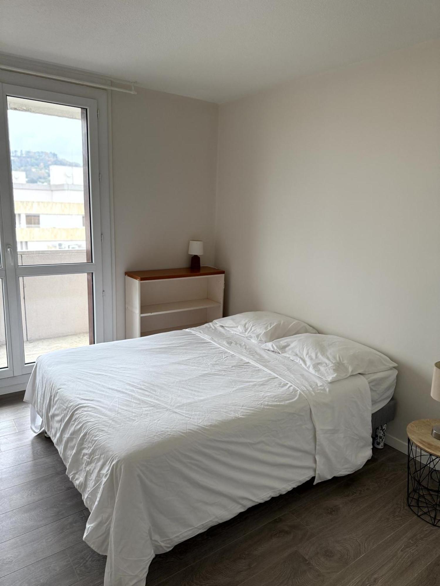 Appartement 4P 70M2 Plein Centre Avec Parking Agen Exterior photo