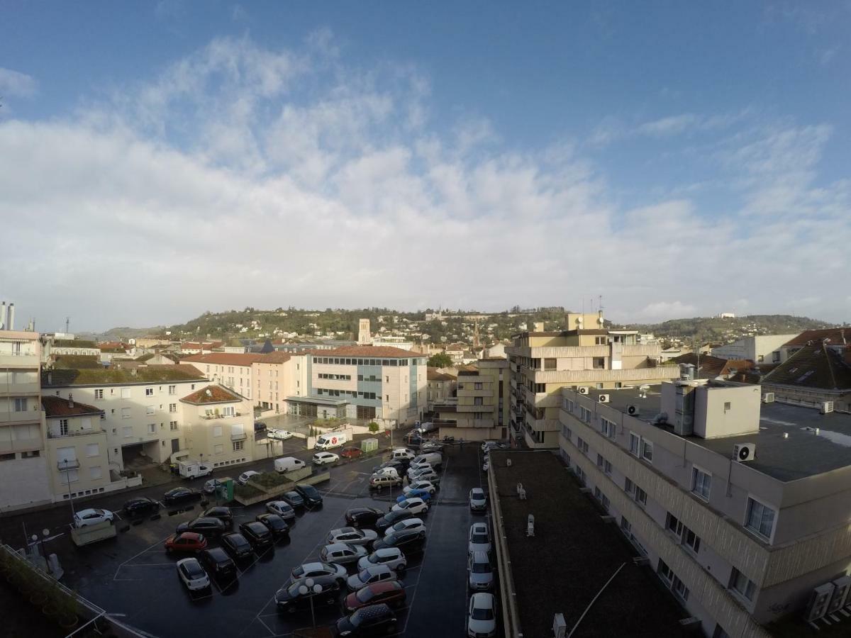 Appartement 4P 70M2 Plein Centre Avec Parking Agen Exterior photo